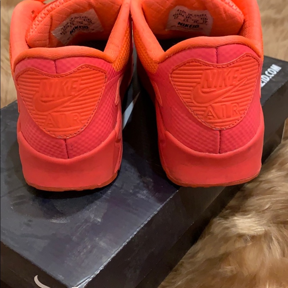 Custom Nike - Picture 6 of 8